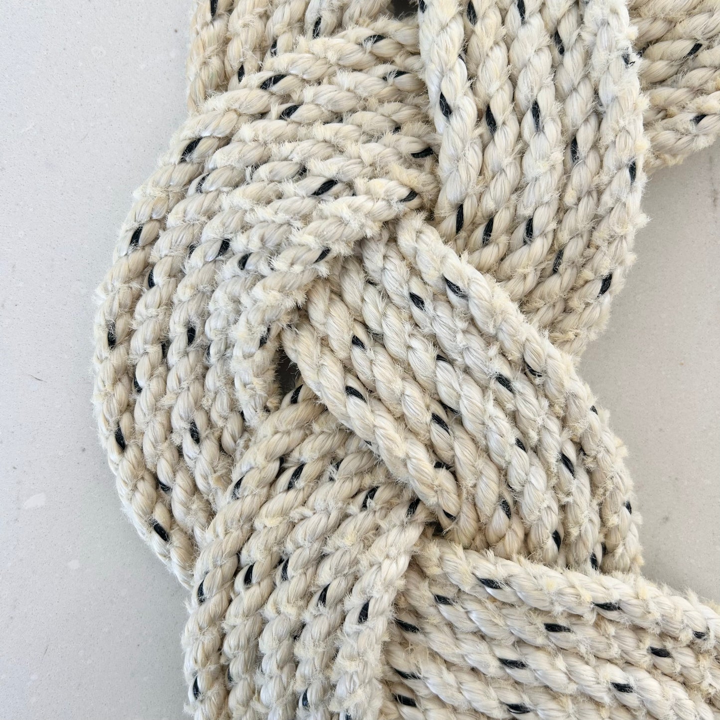 Mariner Wreath in Off-white