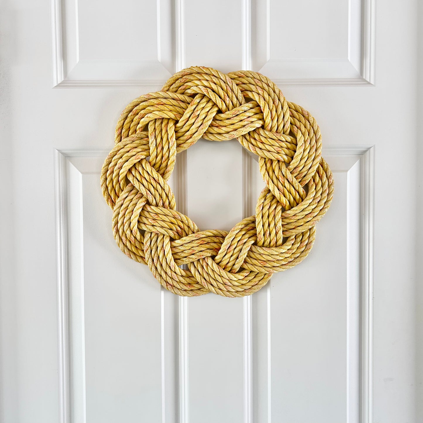 Mariner Wreath in Sunflower