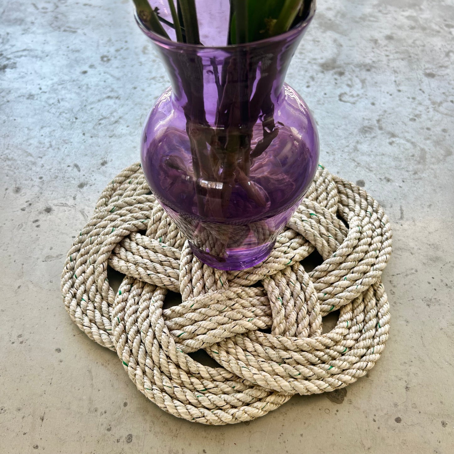 Celtic Knot Trivet in Gray with Green