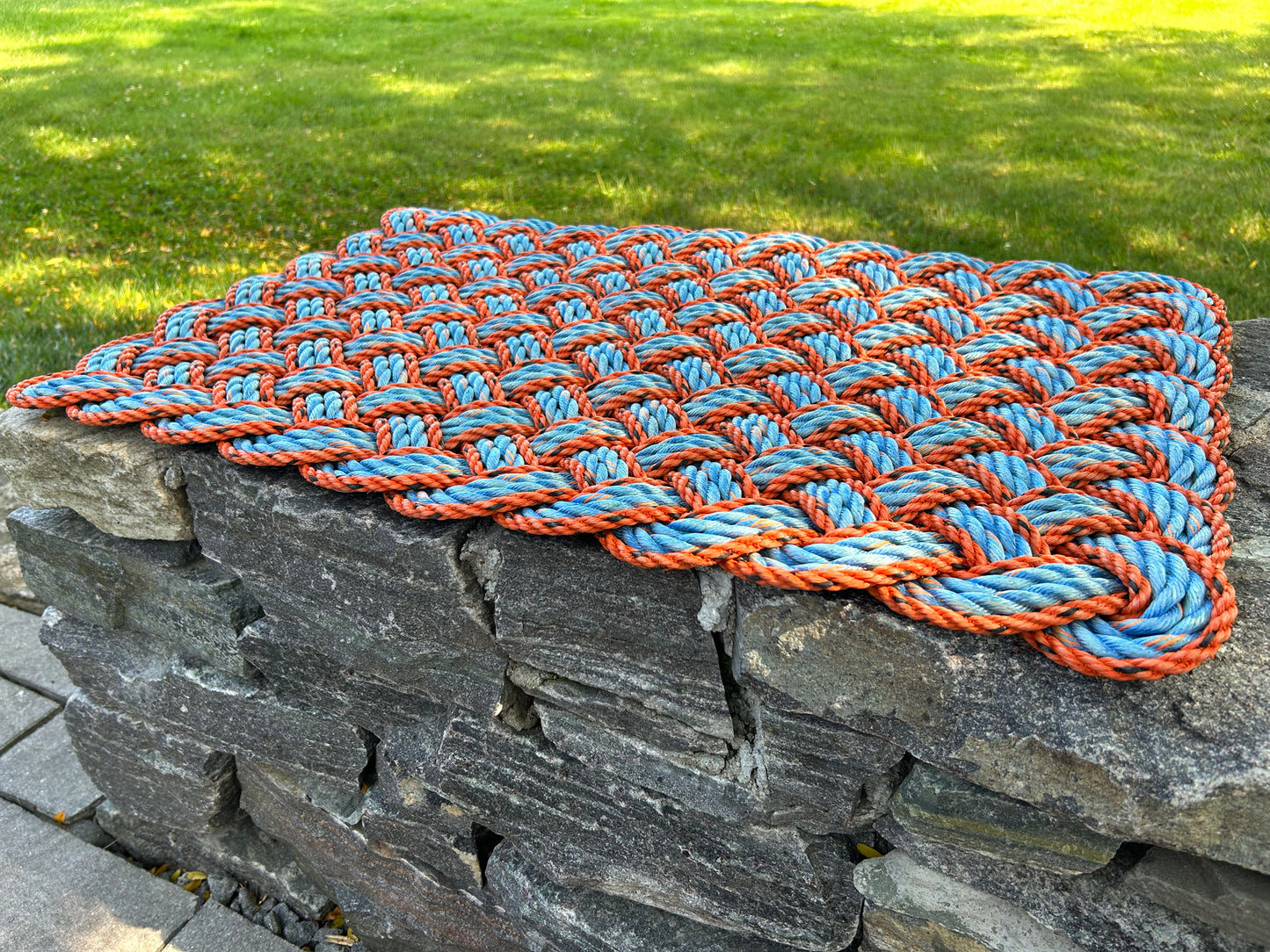 Vibrant lobster rope mat