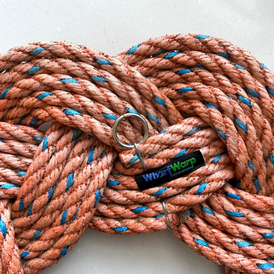 Mariner Wreath in Salmon