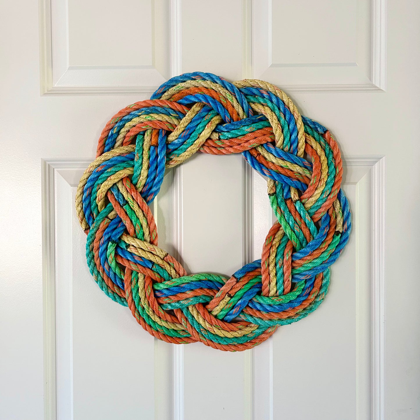 Lobster Rope Shorts Mariner Wreath