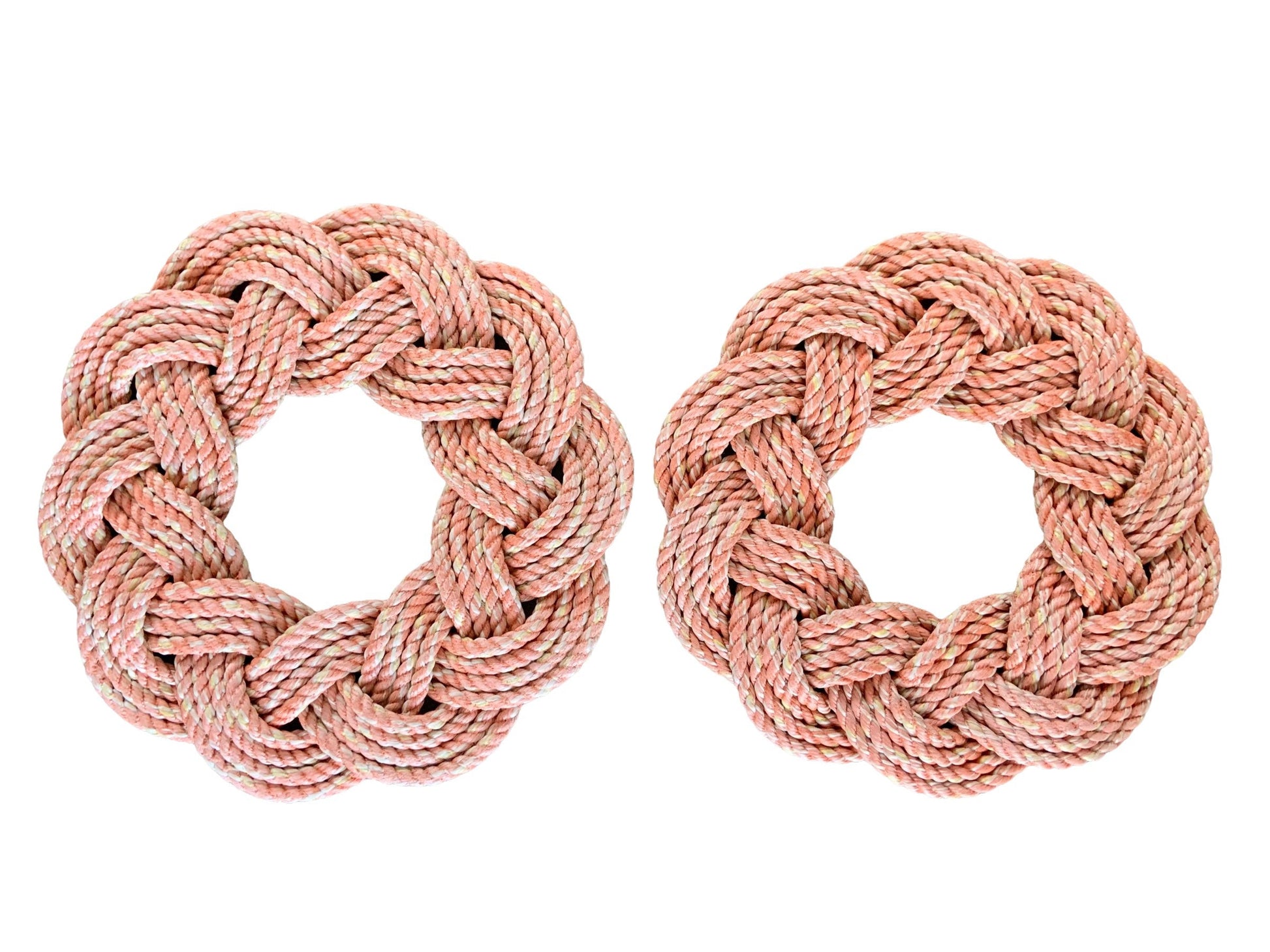 Mariner Wreath in Light Coral