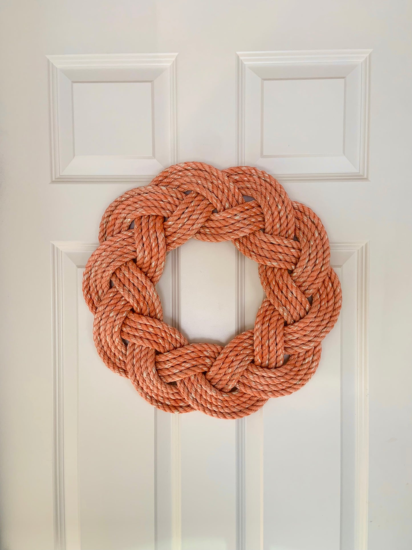 Mariner Wreath in Coral